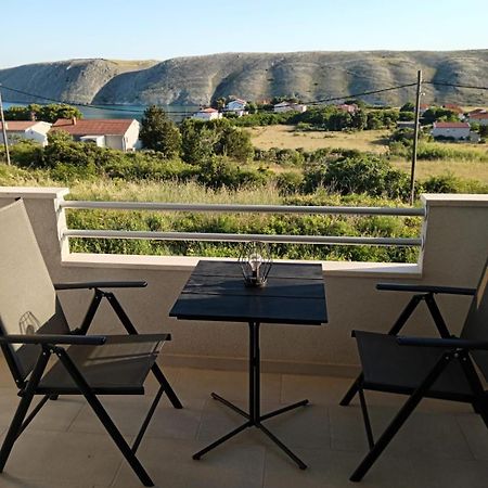 Apartmani Sol Vlasici Pag Town Exterior photo